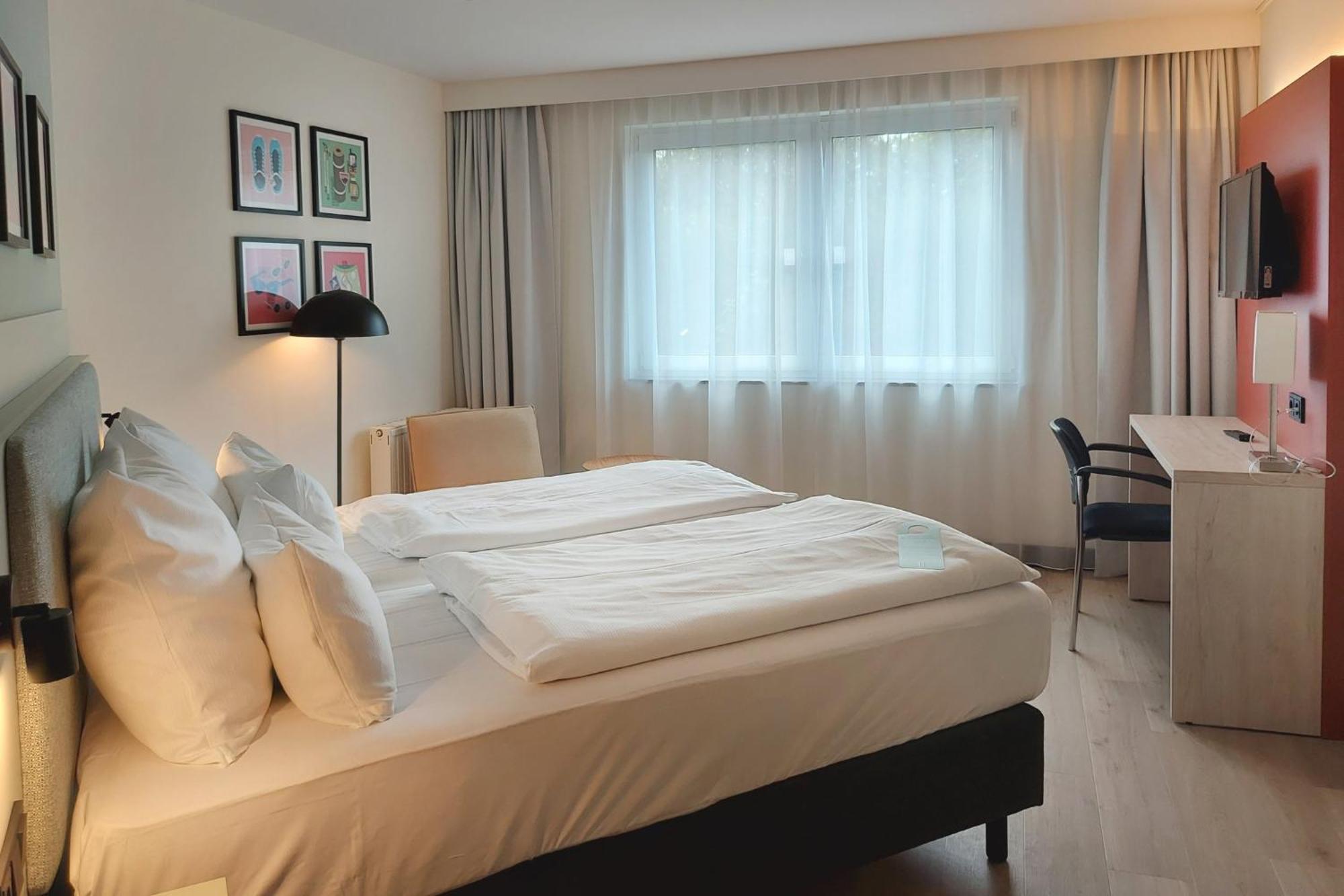 Garner Hotel Oberhausen Oberhausen  Bagian luar foto